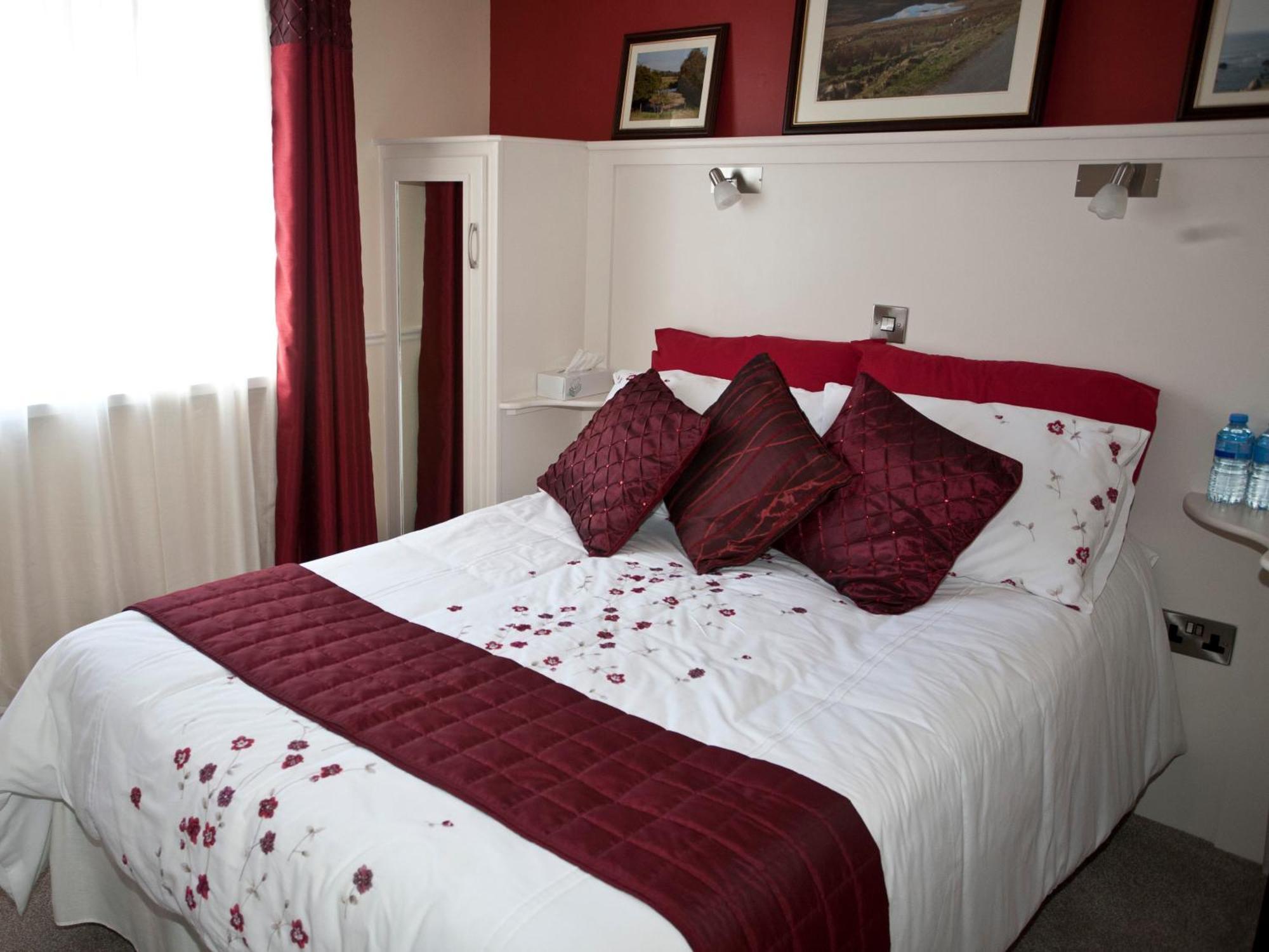 جلينتيس Avalon House B&B الغرفة الصورة